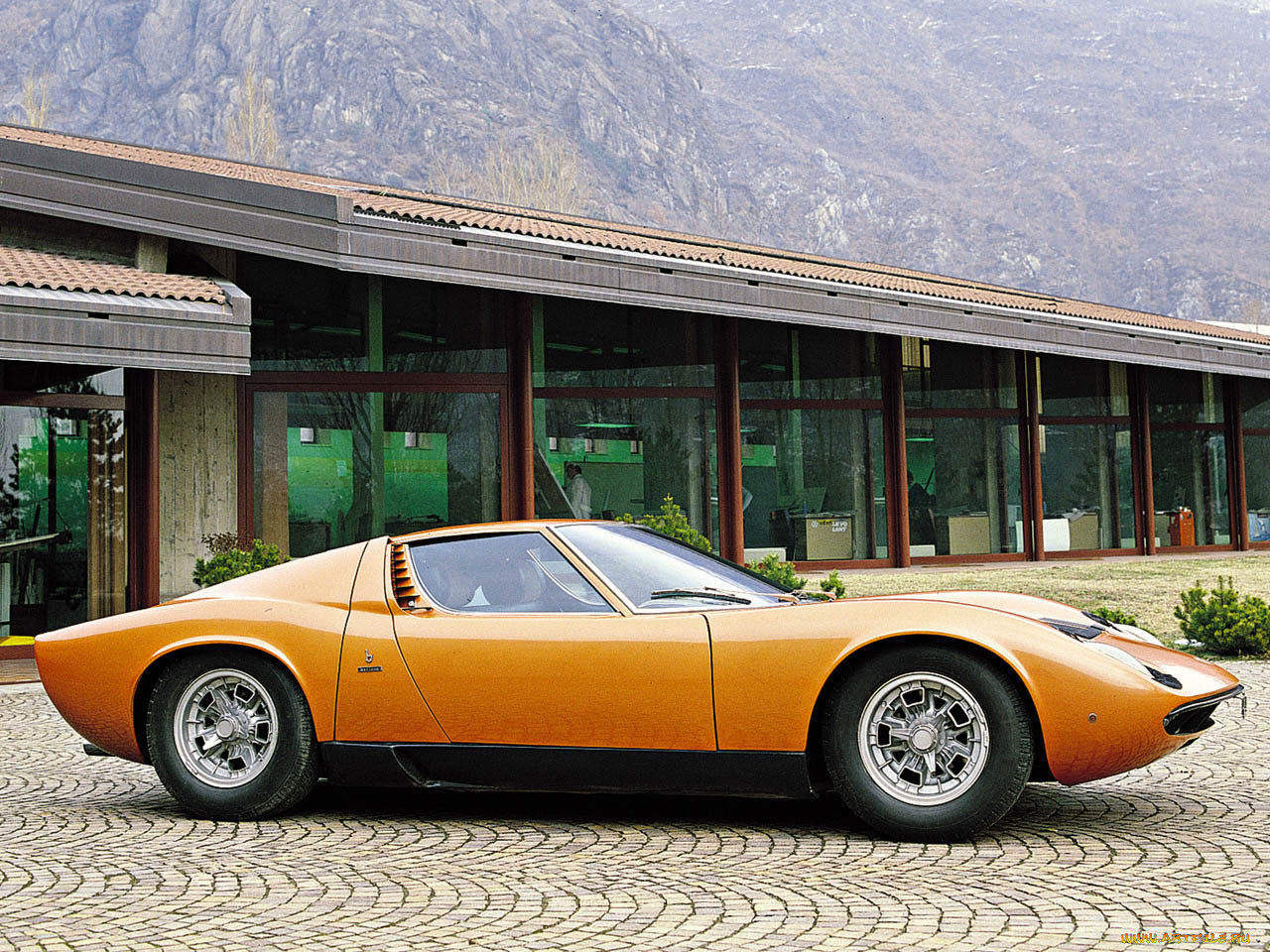 , lamborghini